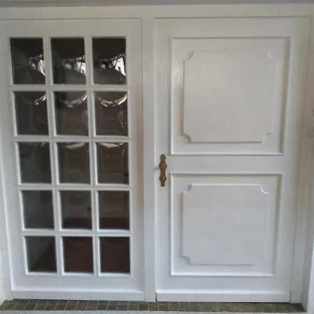 Grosse 3-Zimmer Wohnung Fuer Monteure Mit Platz Fuer 5 Personen *